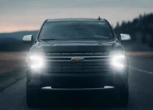 SUV Luxury Car Service in Nassau, Bahamas